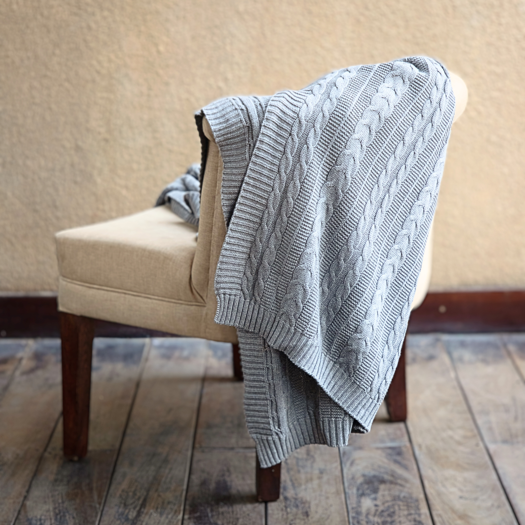 Cables Throw