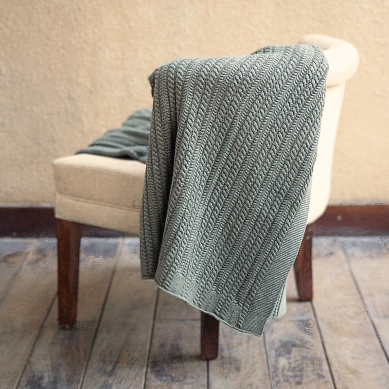 Knots Throw